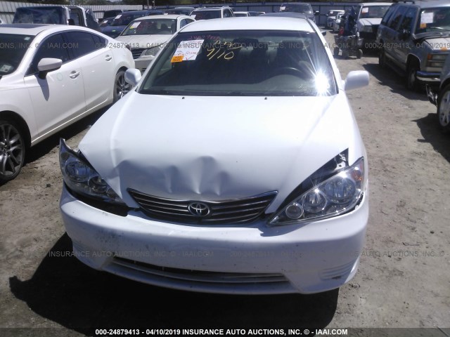 4T1BE32K16U653489 - 2006 TOYOTA CAMRY LE/XLE/SE WHITE photo 6