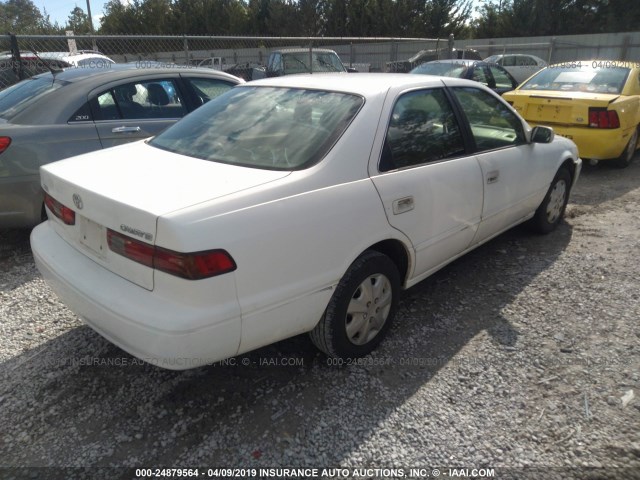 4T1BG22K9WU306349 - 1998 TOYOTA CAMRY CE/LE/XLE 白色 照片 4