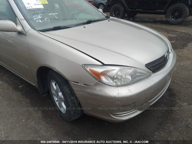 4T1BE32K22U509783 - 2002 TOYOTA CAMRY LE/XLE/SE BEIGE photo 6