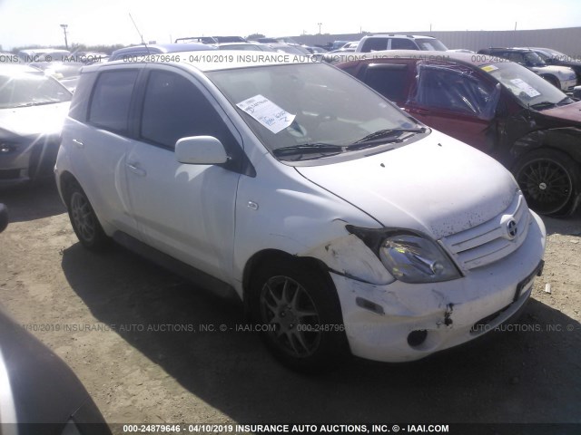 JTKKT624050097266 - 2005 TOYOTA SCION XA WHITE photo 1