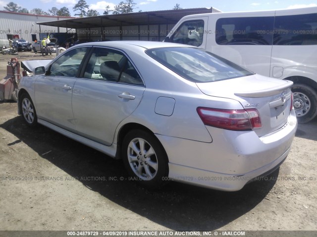 4T1BE46K17U635608 - 2007 TOYOTA CAMRY NEW GENERAT CE/LE/XLE/SE SILVER photo 3