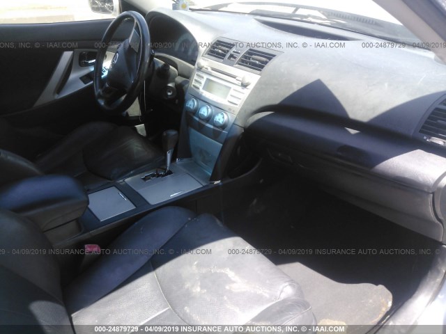 4T1BE46K17U635608 - 2007 TOYOTA CAMRY NEW GENERAT CE/LE/XLE/SE SILVER photo 5