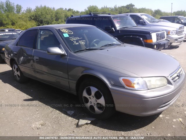 4T1BG22K81U101825 - 2001 TOYOTA CAMRY CE/LE/XLE GOLD photo 1