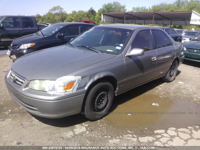 4T1BG22K81U101825 - 2001 TOYOTA CAMRY CE/LE/XLE GOLD photo 2