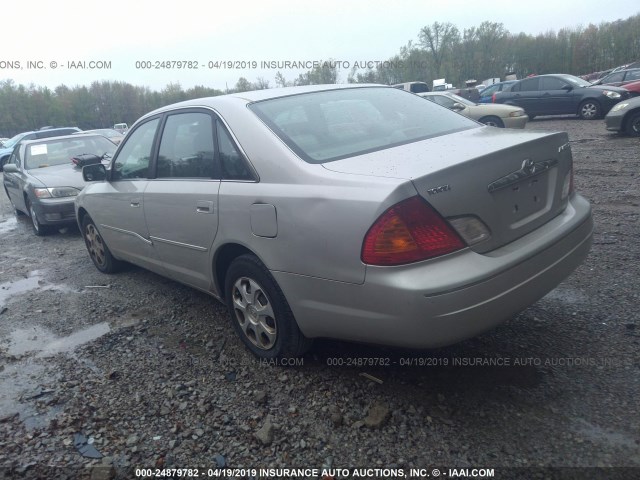 4T1BF28B51U137918 - 2001 TOYOTA AVALON XL/XLS SILVER photo 3