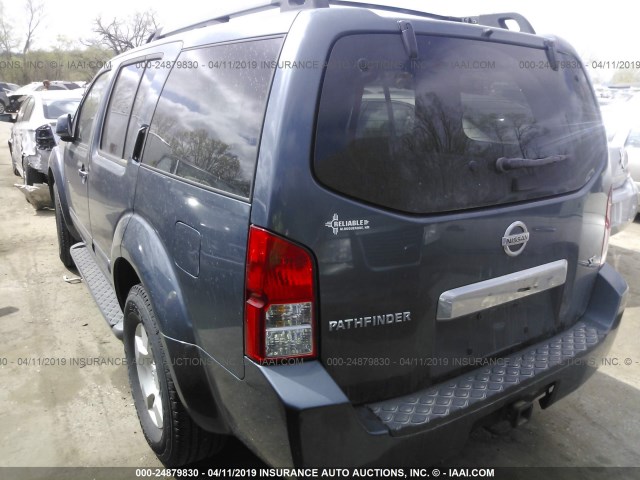 5N1AR18W76C625748 - 2006 NISSAN PATHFINDER LE/SE/XE BLUE photo 3