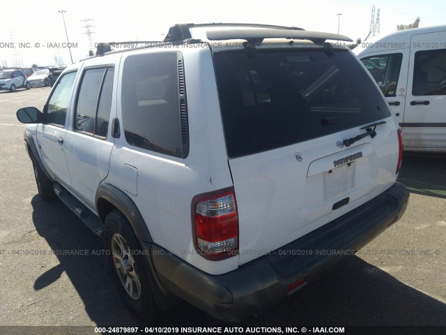 JN8AR07Y1XW385585 - 1999 NISSAN PATHFINDER LE/SE/XE WHITE photo 3