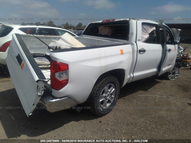 5TFEM5F1XFX086439 - 2015 TOYOTA TUNDRA CREWMAX SR5 WHITE photo 4