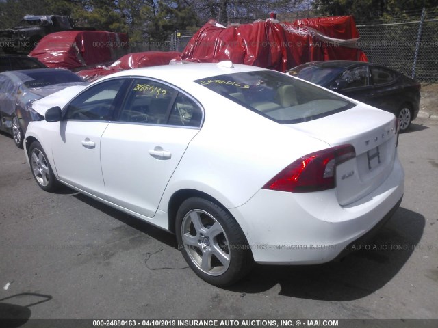 YV1612FHXD1234057 - 2013 VOLVO S60 T5 WHITE photo 3