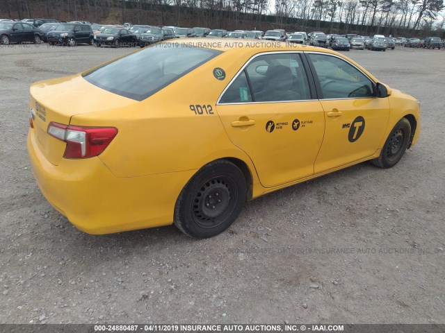 4T1BD1FK0DU082625 - 2013 TOYOTA CAMRY HYBRID/LE/XLE YELLOW photo 4