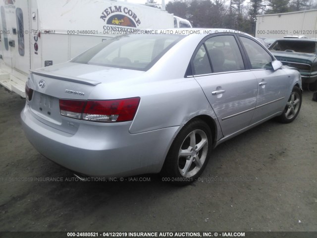 5NPEU46F87H262908 - 2007 HYUNDAI SONATA SE/LIMITED SILVER photo 4