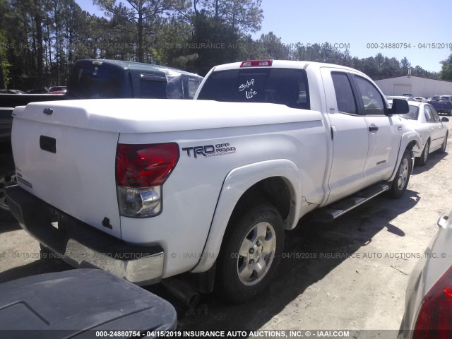 5TFRT54187X013269 - 2007 TOYOTA TUNDRA DOUBLE CAB SR5 WHITE photo 4