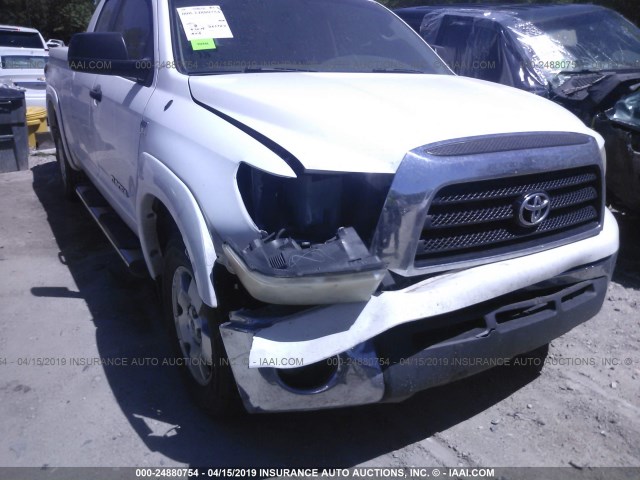 5TFRT54187X013269 - 2007 TOYOTA TUNDRA DOUBLE CAB SR5 WHITE photo 6