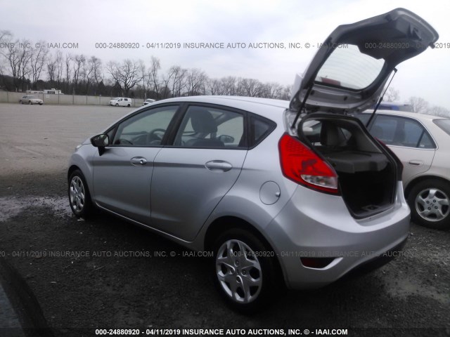 3FADP4TJ2DM158535 - 2013 FORD FIESTA S SILVER photo 3