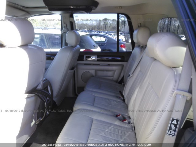 5LMFU28R34LJ16318 - 2004 LINCOLN NAVIGATOR 黑色 照片 8