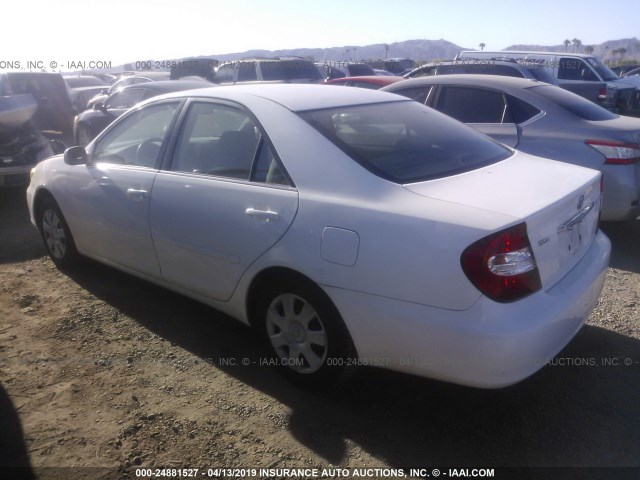 4T1BE32K24U355210 - 2004 TOYOTA CAMRY LE/XLE/SE WHITE photo 3