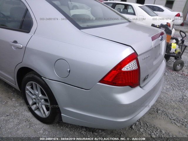 3FAHP0GA0BR133394 - 2011 FORD FUSION S SILVER photo 6