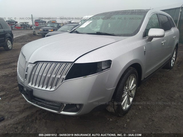 2LMHJ5AT3BBJ54922 - 2011 LINCOLN MKT SILVER photo 6