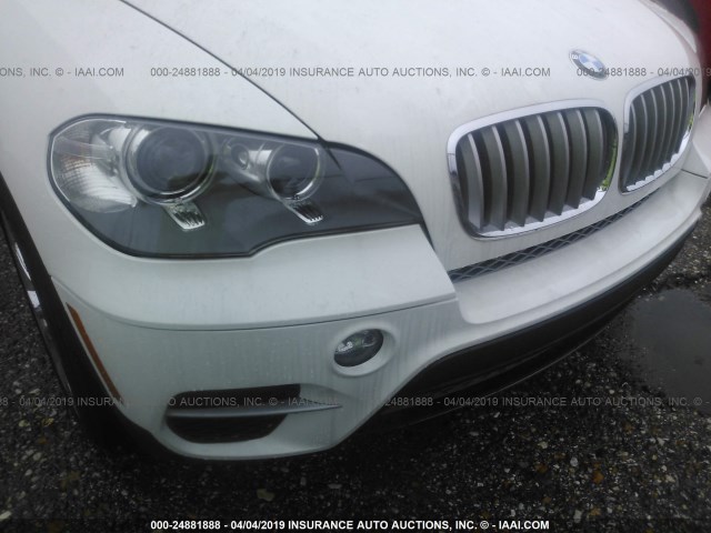 5UXZV8C58CL423599 - 2012 BMW X5 XDRIVE50I Beyaz fotoğraf 6