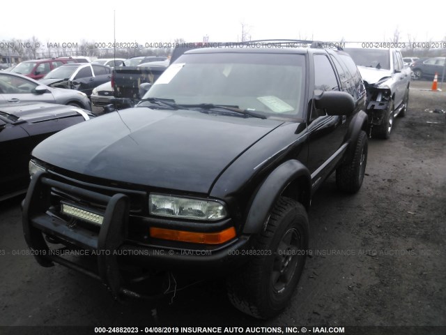 1GNCT18W0XK228461 - 1999 CHEVROLET BLAZER BLACK photo 2