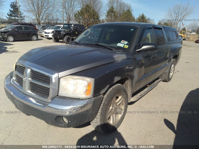 1D7HW48N55S236251 - 2005 DODGE DAKOTA QUAD SLT GRAY photo 2