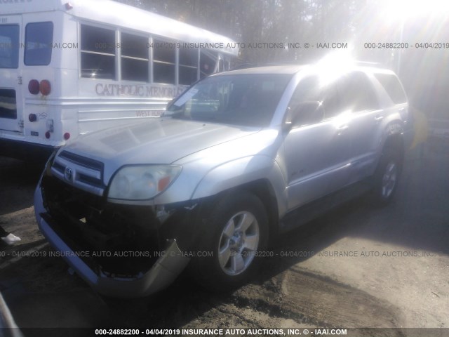 JTEBT14R640031205 - 2004 TOYOTA 4RUNNER SR5/SPORT SILVER photo 2