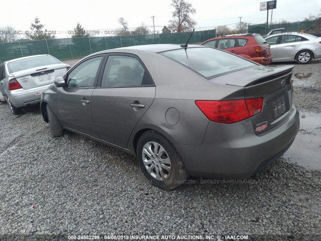 KNAFU4A21A5880679 - 2010 KIA FORTE EX GRAY photo 3