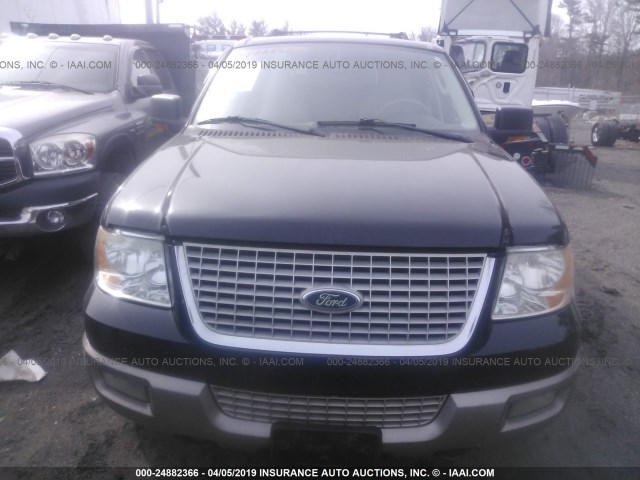 1FMFU18505LA23980 - 2005 FORD EXPEDITION EDDIE BAUER BLACK photo 6