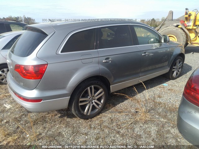 WA1BV94L57D041675 - 2007 AUDI Q7 4.2 QUATTRO PREMIUM SILVER photo 4