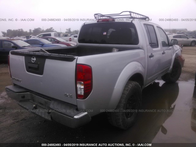 1N6AD0EV5EN737263 - 2014 NISSAN FRONTIER S/SV/SL/PRO-4X SILVER photo 4