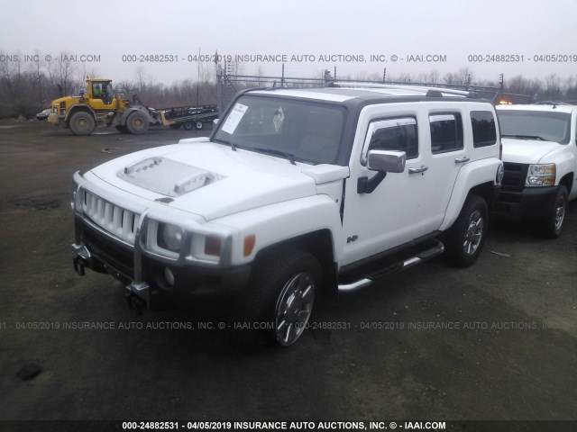 5GTDN13E778246841 - 2007 HUMMER H3 WHITE photo 2