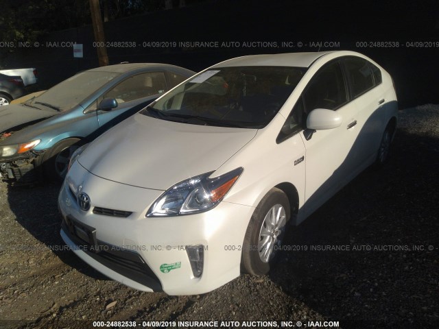 JTDKN3DP8E3061069 - 2014 TOYOTA PRIUS PLUG-IN  WHITE photo 2