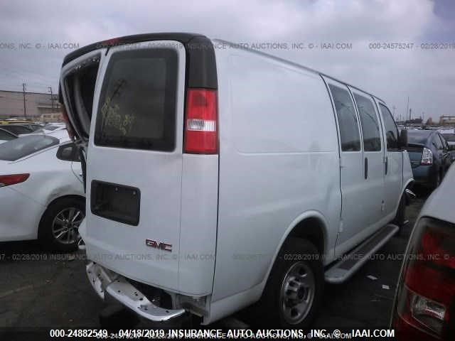 1GTW7AFGXJ1907639 - 2018 GMC SAVANA G2500 WHITE photo 4