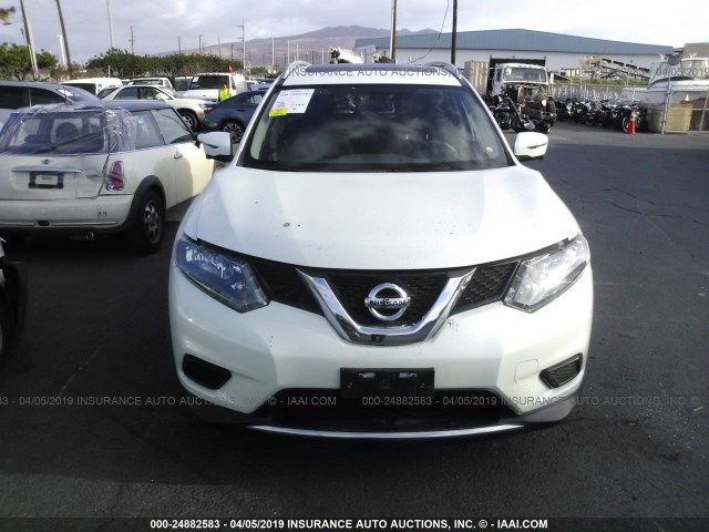 5N1AT2MV3GC887126 - 2016 NISSAN ROGUE S/SL/SV WHITE photo 6