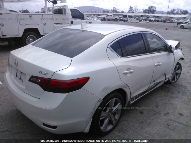 19VDE1F34FE000585 - 2015 ACURA ILX 20 WHITE photo 4