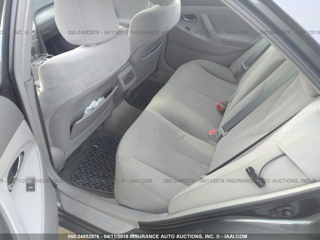 4T1BF3EK8BU138377 - 2011 TOYOTA CAMRY SE/LE/XLE GRAY photo 8