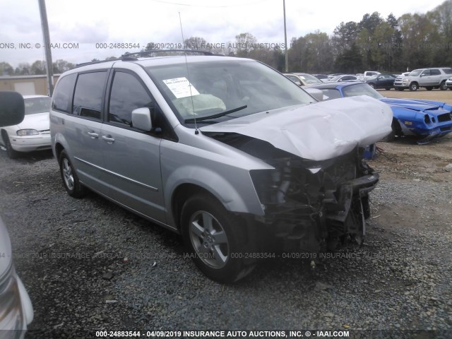 2D4RN5D17AR244862 - 2010 DODGE GRAND CARAVAN SXT SILVER photo 1