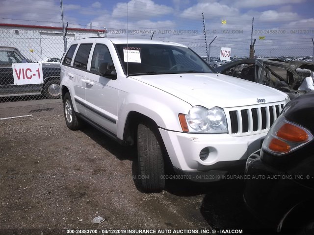 1J8GR48K57C617624 - 2007 JEEP GRAND CHEROKEE LAREDO/COLUMBIA/FREEDOM 白色 照片 1
