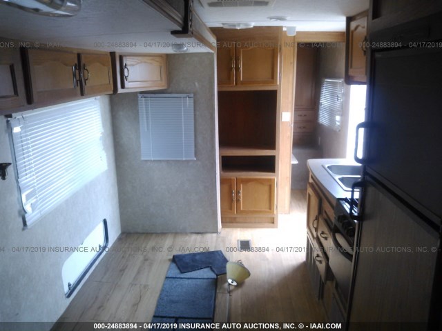 4X4TWDB278R337817 - 2008 FOREST RIVER OTHER  白色 照片 5