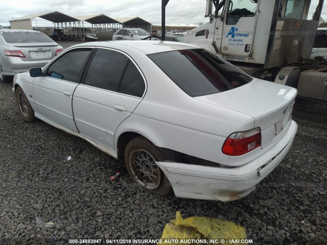 WBADT43472GY41514 - 2002 BMW 525 I AUTOMATIC Beyaz fotoğraf 3