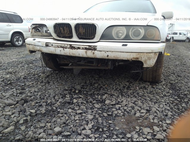 WBADT43472GY41514 - 2002 BMW 525 I AUTOMATIC Beyaz fotoğraf 6