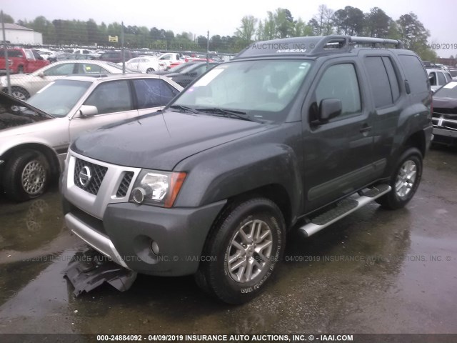 5N1AN0NU5FN650578 - 2015 NISSAN XTERRA X/S/PRO-4X GRAY photo 2