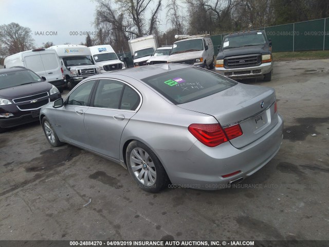 WBAKC6C51ACL67870 - 2010 BMW 750 I/XDRIVE SILVER photo 3