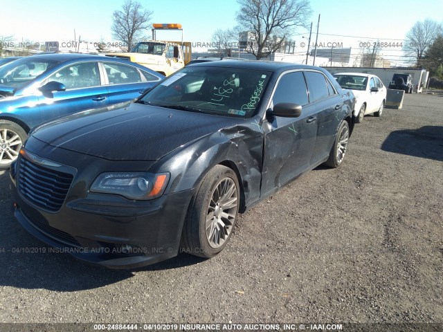 2C3CCADG1DH741149 - 2013 CHRYSLER 300C VARVATOS BLACK photo 2