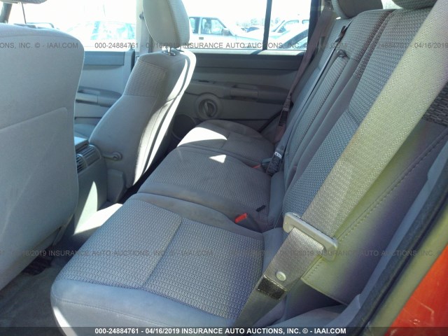 1J8HG48K16C252335 - 2006 JEEP COMMANDER RED photo 8