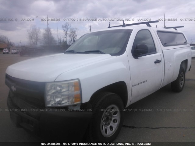 1GCEC14X48Z112463 - 2008 CHEVROLET SILVERADO C1500 WHITE photo 1