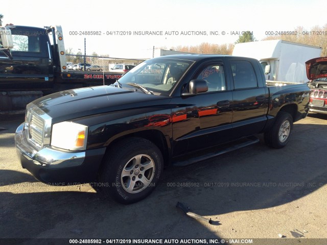 1D7HW48N45S252621 - 2005 DODGE DAKOTA QUAD SLT BLACK photo 2