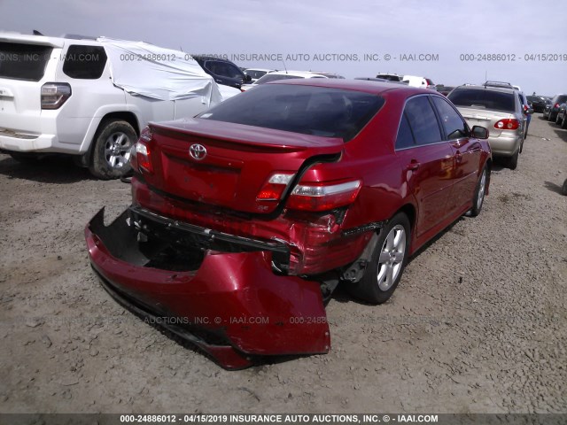 4T1BE46K77U070670 - 2007 TOYOTA CAMRY NEW GENERAT CE/LE/XLE/SE RED photo 4