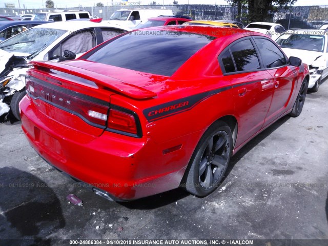 2C3CDXHG5EH334253 - 2014 DODGE CHARGER SXT RED photo 4