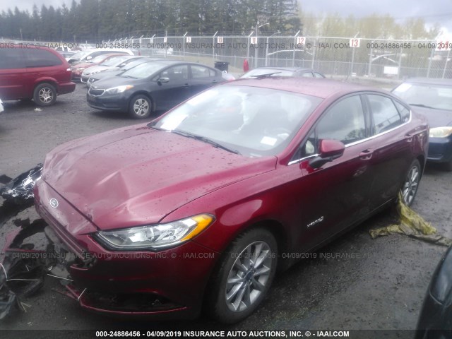 3FA6P0LU1HR323768 - 2017 FORD FUSION SE HYBRID RED photo 2